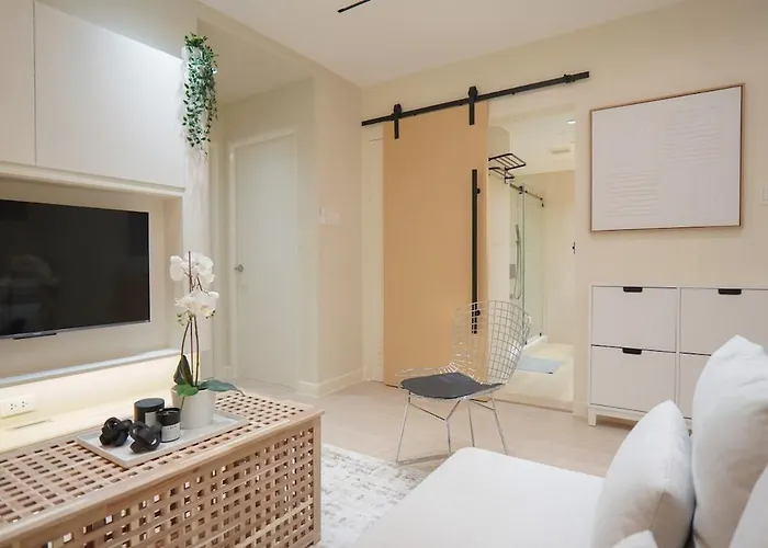 Aston Residences 2br In Pasay-up To 6pax Manila